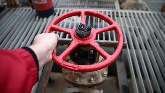 176 tankerlik dev petrol sevkiyat: Ortado�u'da yeni enerji rotas�