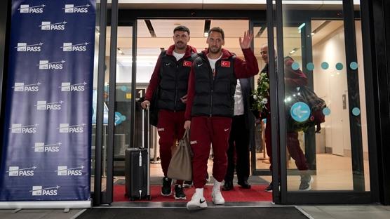 A Milli Futbol Tak�m� �stanbul'a geldi