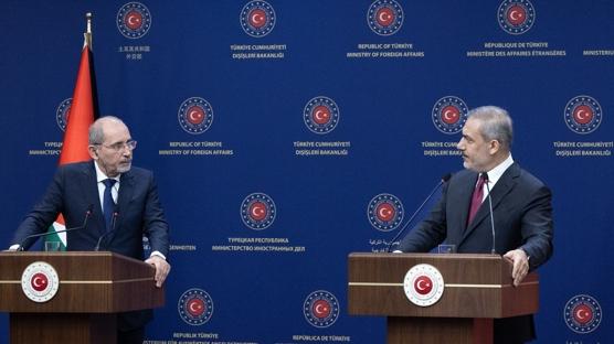 Bakan Fidan, �rd�nl� mevkida�� Safedi ile g�r��t�