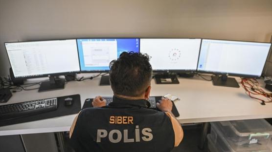 Bilişim sistemleri üzerinden 22 milyonluk vurgun: 20 zanlı yakalandı