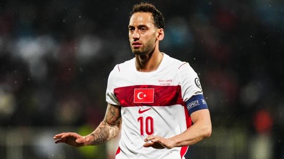 Hakan �alhano�lu: Bu tak�m bunu hak etti