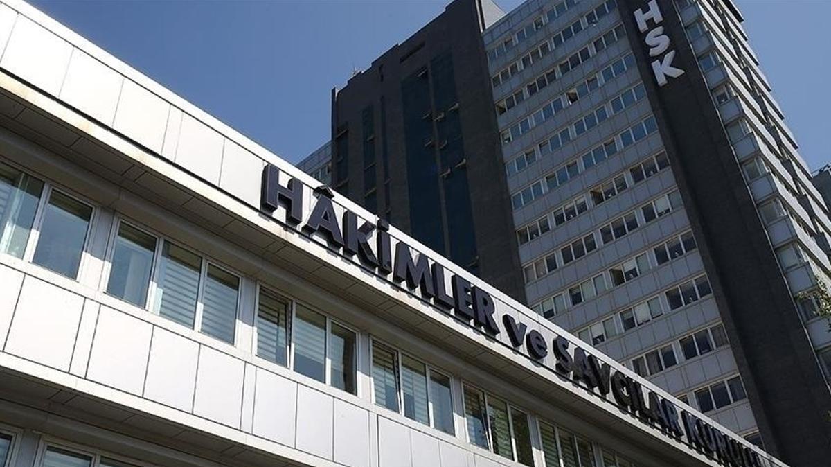 HSK kararnamesiyle �ok say�da hakim ve savc�n�n g�rev yeri de�i�ti