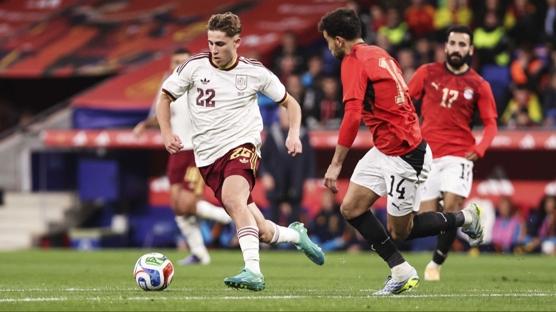 �spanya-M�s�r ma��nda �slamofobik tezah�rat skandal�! Soru�turma ba�lat�ld�