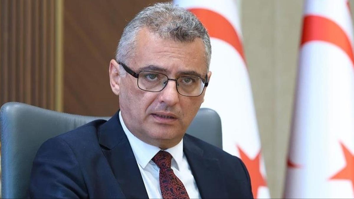 K�br�s'ta Rum provokasyonu! KKTC Cumhurba�kan� Erh�rman: Kabul etmemiz m�mk�n de�il