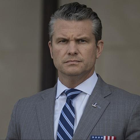 ABD'de kriz b�y�yor! Kara Kuvvetleri Komutan� George'un istifas� istendi