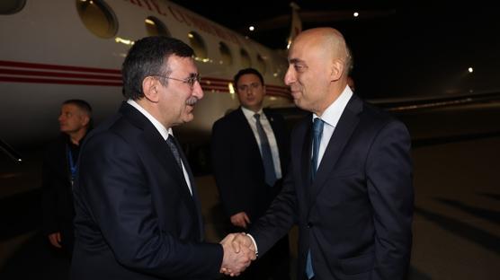 Bak�'de TDT zirvesi: Cumhurba�kan� Yard�mc�s� Y�lmaz'a �st d�zey kar��lama