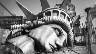 Evrensel de�erler s�yleminden Epstein Adas� ger�e�ine: Bir uygarl���n ��k���