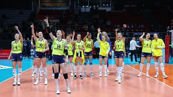 Fenerbah�e Medicana, Zerenspor'u ge�ip finale ��kt�