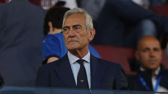 �talya Futbol Federasyonu Ba�kan� Gravina g�revinden istifa etti