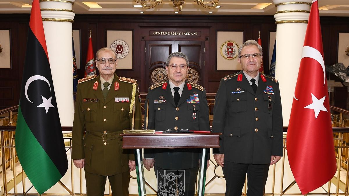 Libya Kara Kuvvetleri Komutan� T�rkiye'de