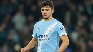 Manchester City'de ay�n oyuncusu Abdukodir Khusanov