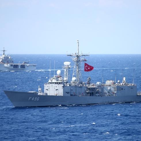 NATO'nun kaderi Mehmet�ik'in elinde! 'T�rkiye olmadan savunmas�z kal�r�z' itiraf�