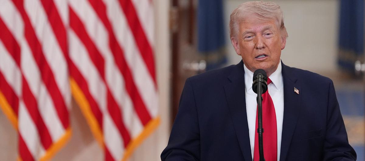 Trump s�re verdi: Onlara �ok sert bir darbe indirece�iz