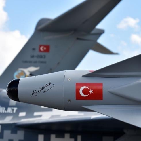 Milli vurucu İHA KARGU ve TCG İstanbul okyanusu aşıyor