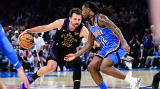 Doncic sakatland�, Lakers Thunder kar��s�nda ��kt�
