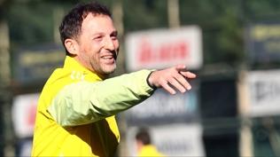 Fenerbah�e'de Be�ikta� ma�� haz�rl�klar� s�r�yor