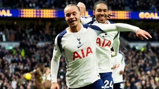 Orta sahaya Xavi Simons