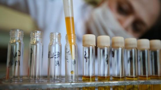 Mart ay�nda kimya sekt�r�nden 3 milyar dolarl�k ihracat