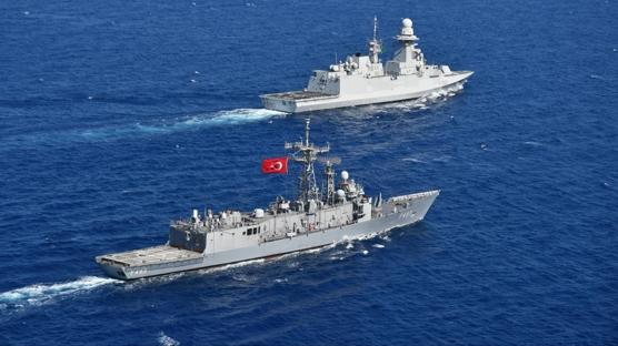 Mavi Vatan'da g�vde g�sterisi