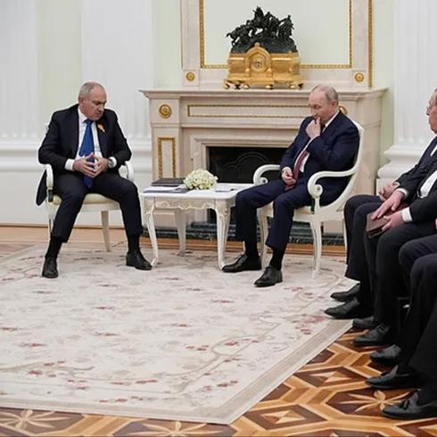 Pa�inyan'dan Putin'in iste�ine ret