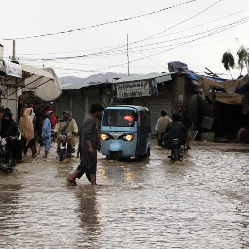 Afganistan'da sel facias�: Can kayb� 77'ye y�kseldi