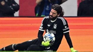 Alisson Becker: Nisan ay� sonunda d�n�yorum