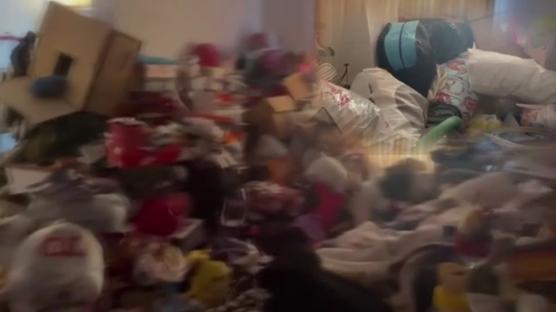 Avcılar'da 'çöp bina' operasyonu! 4 daireden 3 kamyon atık çıktı