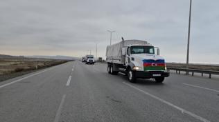Azerbaycan'dan �ran'a yard�m eli: 200 tonluk malzemeler yola ��kt�