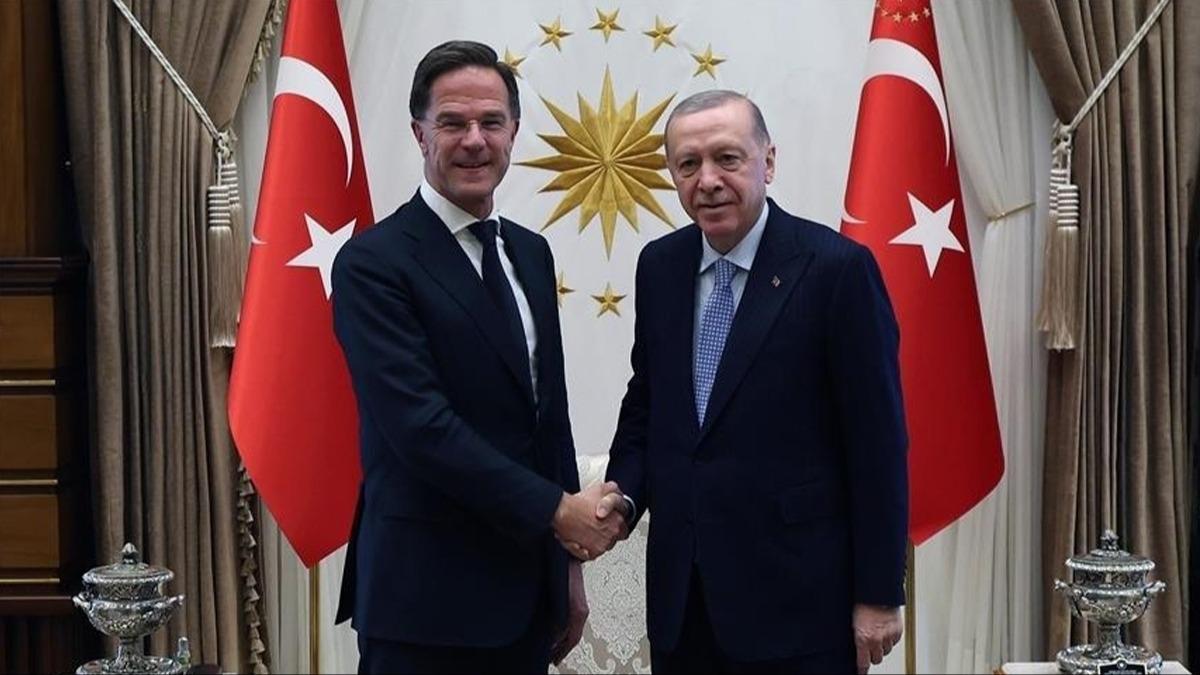 Ba�kan Erdo�an, Rutte ile g�r��t�