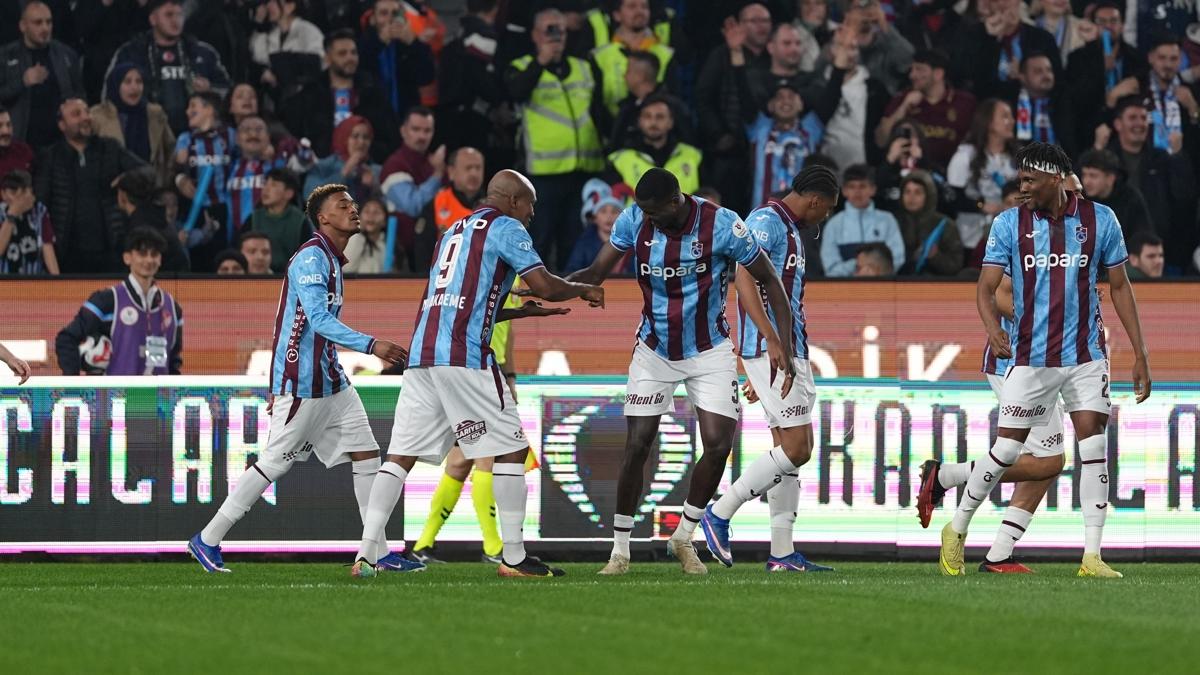 Derbide kazanan Trabzonspor!