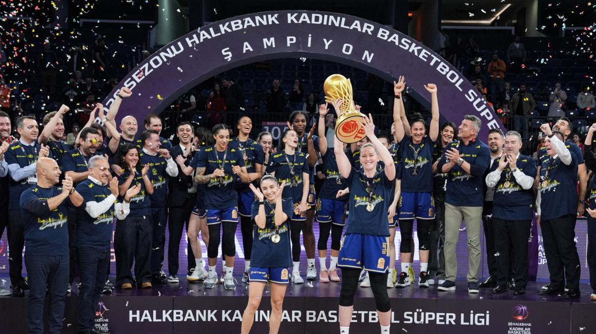 Fenerbah�e Opet �ampiyon!