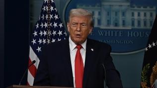 Tahran'a b�y�k sald�r� iddias�