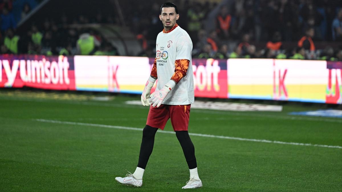 U�urcan �ak�r'a protesto!