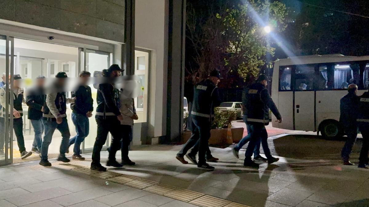 Yapay zekal� 'joker aday' operasyonu: 14 tutuklama