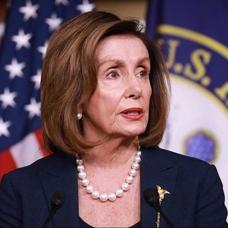ABD'de NATO kavgas� b�y�yor! Pelosi'den Trump'a 'Putin' su�lamas�