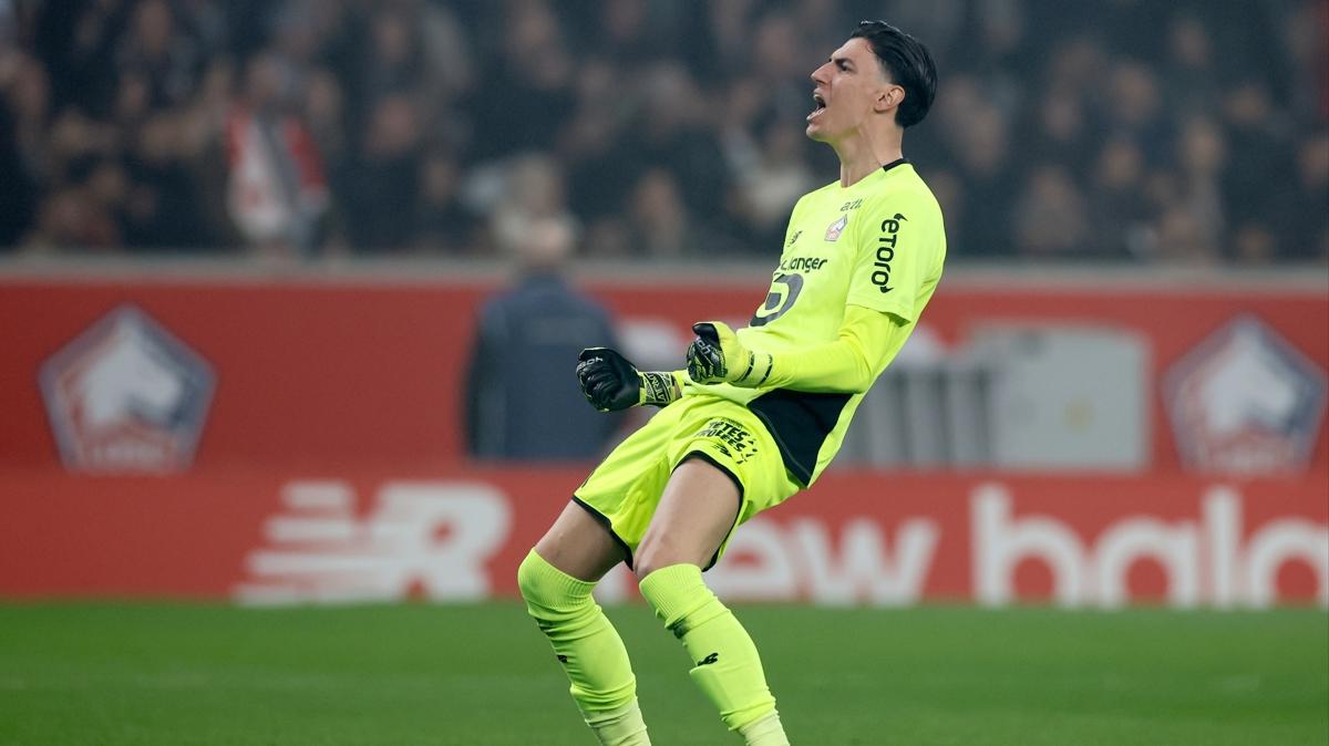 Berke �zer'li Lille, Lens kar��s�nda 3 goll� galip