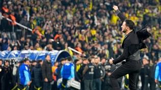 Fenerbah�e'nin derbi performans� g�z dolduruyor