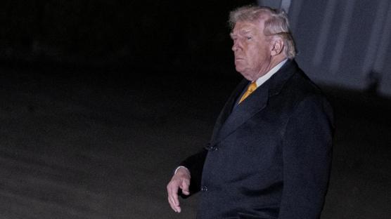 'Trump hastaneye kald�r�ld�' iddias�: Beyaz Saray'dan ilk a��klama