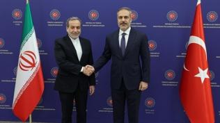 Bakan Fidan, �ranl� mevkida�� Erak�i ile g�r��t�