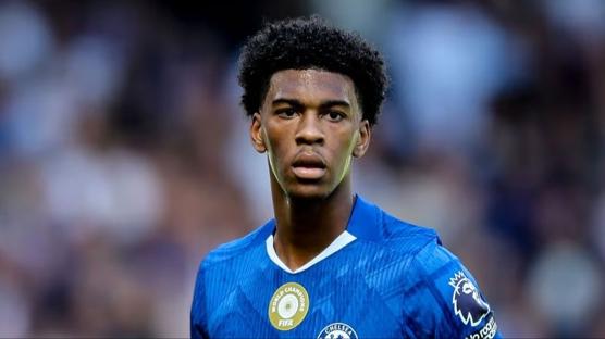 Bayern M�nih'in plan� belli oldu! Sacha Boey'un yerine Josh Acheampong