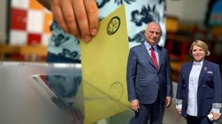 '50+1 ve sistem tart��malar� masada konu�ulur'