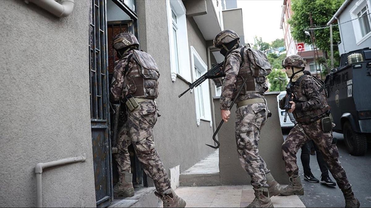 Kocaeli'de dev operasyon: 48 zehir taciri tutukland�