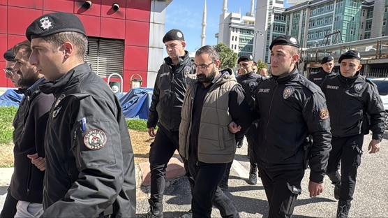 Sahte senet �etesine darbe: Aralar�nda profes�r, do�ent ve esnaf var