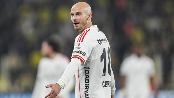 Vaclav Cerny'den penalt� karar�na tepki: ��ren�