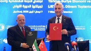 Ba� koydu�umuz bu yolda T�rkiye yan�m�zda