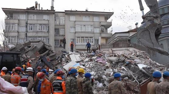 Depremde 14 kişi hayatını kaybetmişti: Şadoğlu Apartmanı davası ertelendi