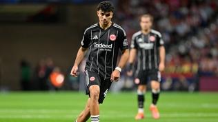 Frankfurt'ta Can Uzun krizi!