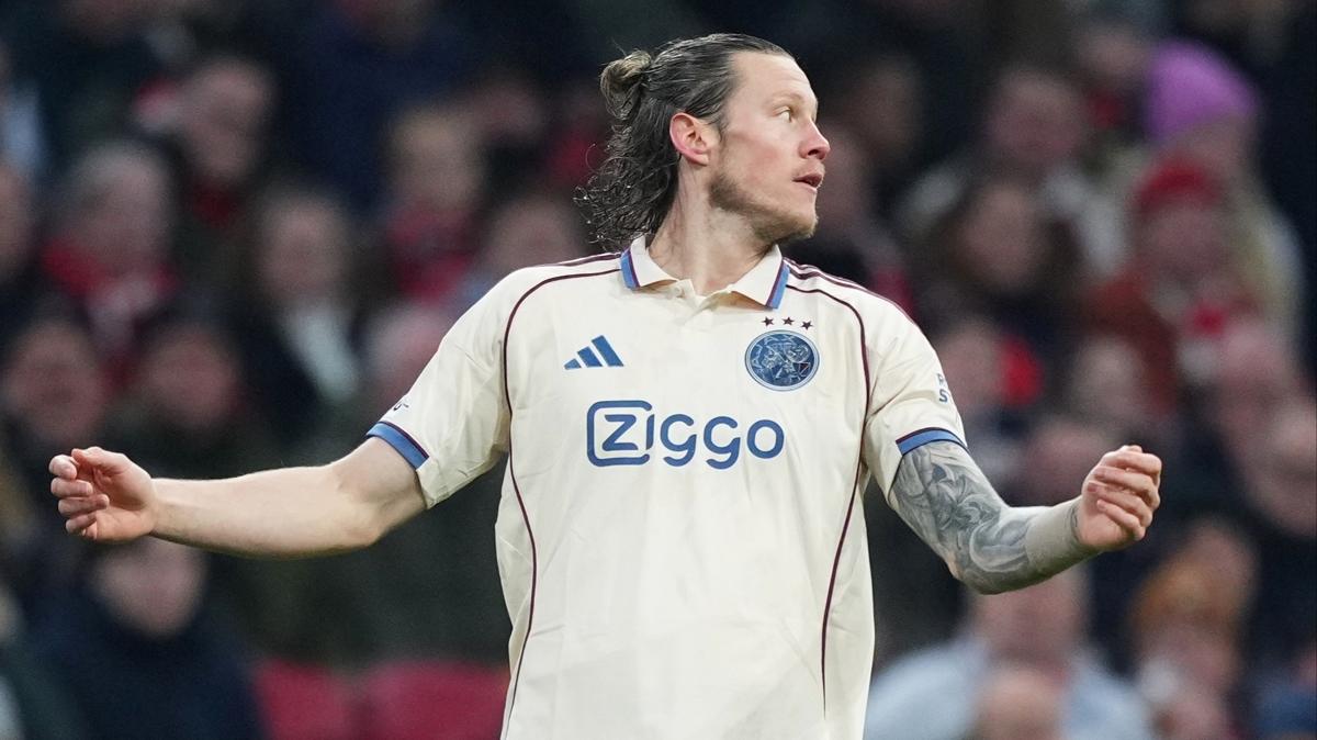 Jose Mourinho'dan Wout Weghorst hamlesi! Benfica devrede