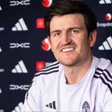 Manchester United'dan Harry Maguire'a yeni s�zle�me
