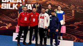 Milli boks�rlerden Azerbaycan'da 6 madalya